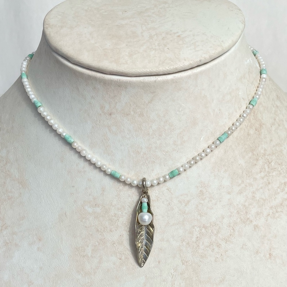 Akoya pearl and Turquoise Leaf necklace